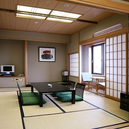 Hotel Hamatsu Koriyama  Buitenkant foto